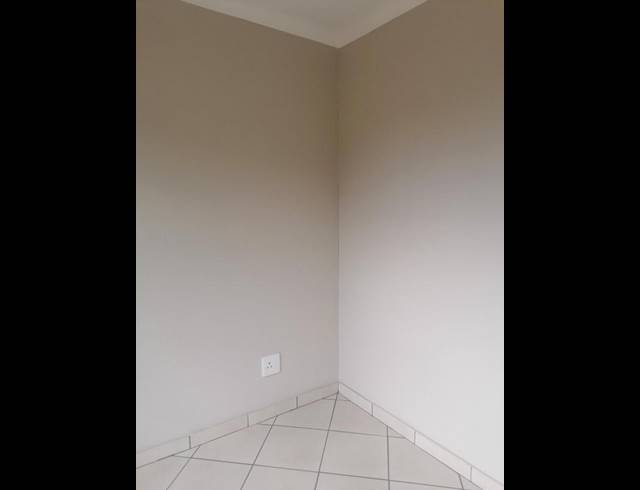 2 BEDROOM HOUSE FOR SALE IN WINDMILL PARK